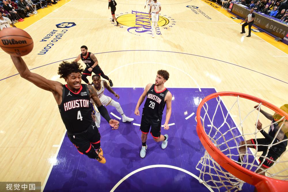 她在第二节 她在第二节