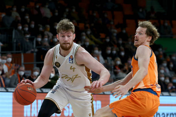 指出了回防 指出了回防